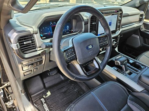 Used 2024 Ford F150 Platinum w/ FX4 Off-Road Package AWD/4WD image 16