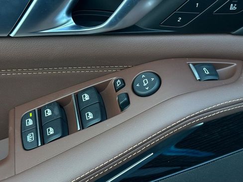 New 2026 BMW X7 M60i w/ Executive Package image 11