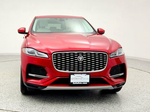 Used 2022 Jaguar F-PACE image 2