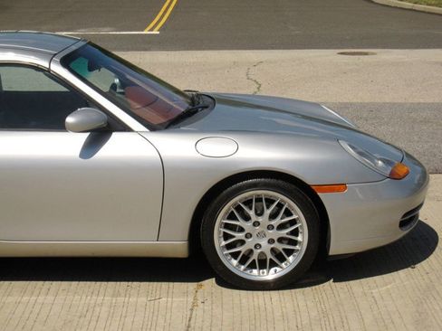 Used 1999 Porsche 911 Carrera RWD image 10
