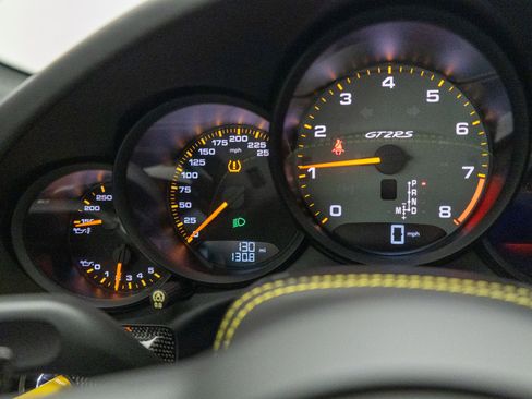 Used 2018 Porsche 911 GT2 RS RWD image 4