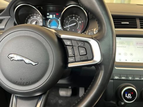 Used 2020 Jaguar E-PACE AWD/4WD image 47