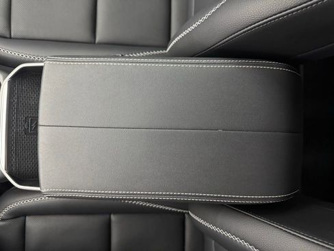 Used 2026 GMC Terrain Denali image 31