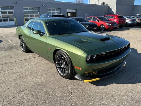 Used 2023 Dodge Challenger R/T Scat Pack w/ Plus Package image 3