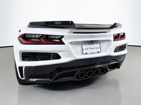 Used 2025 Chevrolet Corvette Z06 RWD image 33