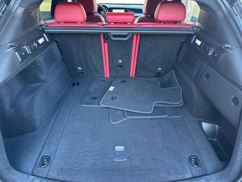 Used 2024 Alfa Romeo Stelvio Veloce image 55
