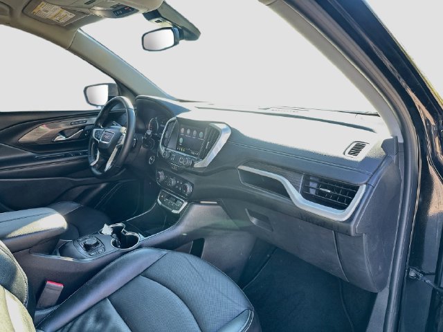 Used 2024 GMC Terrain SLT AWD/4WD image 29