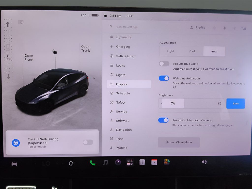 Used 2026 Tesla Model Y 2WD image 22