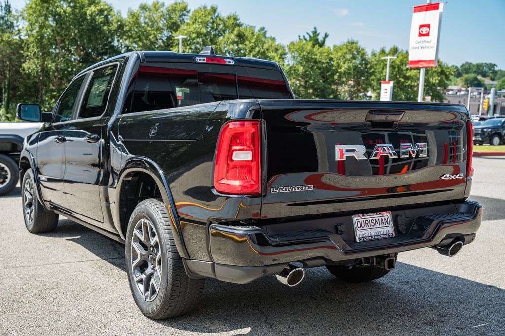 New 2027 RAM 1500 Laramie w/ Laramie Preferred Package AWD/4WD image 5