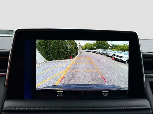 Used 2023 Chevrolet Tahoe Premier image 15