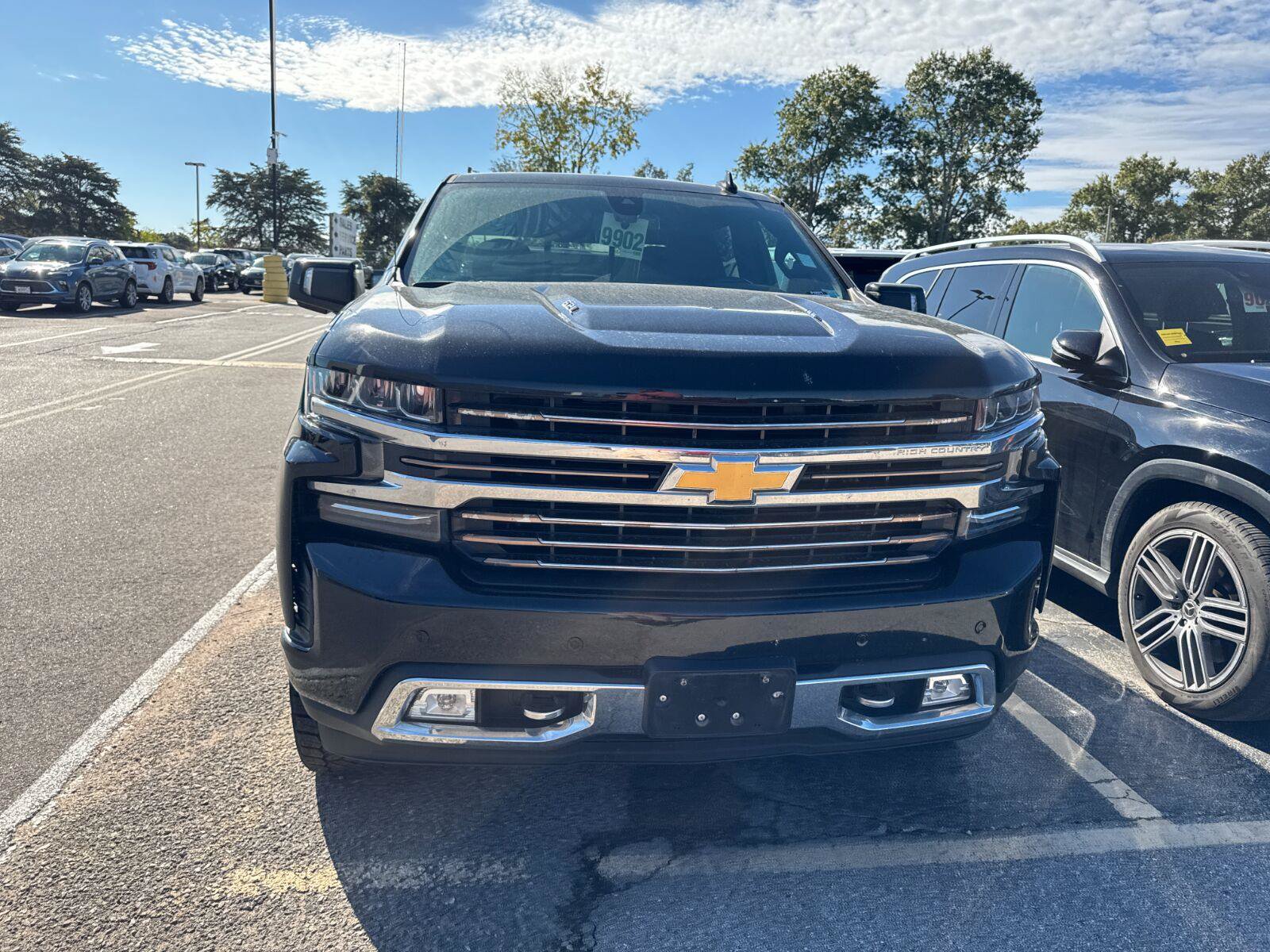 Used 2019 Chevrolet Silverado 1500 High Country AWD/4WD image 7