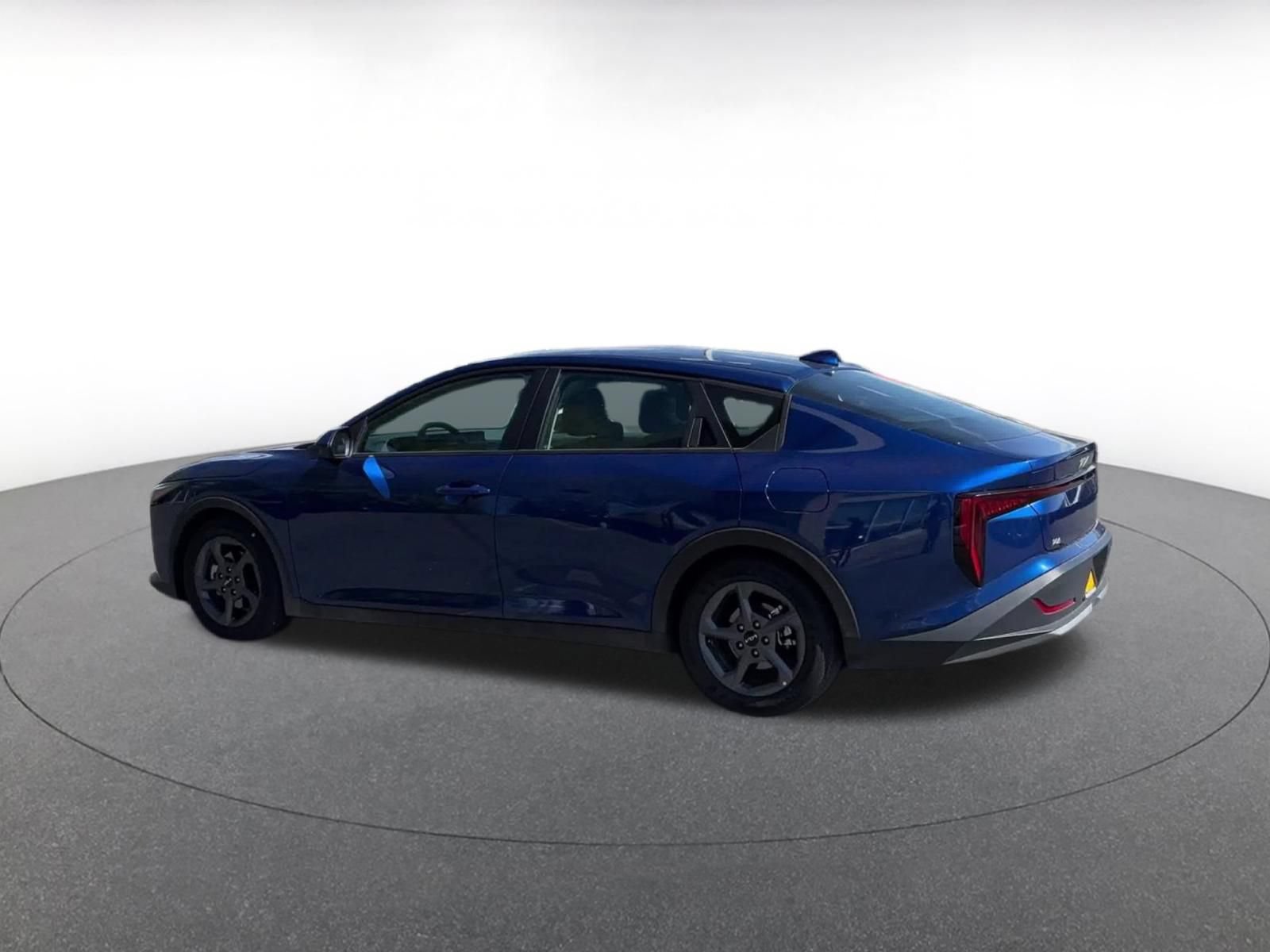 Used 2025 Kia K4 FWD image 9