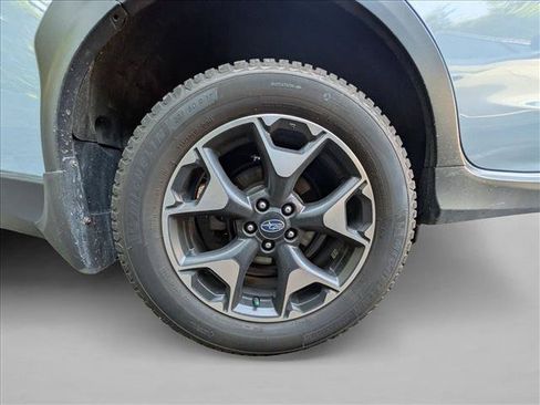 Used 2019 Subaru Crosstrek 2.0i Premium w/ Eyesight System AWD/4WD image 13