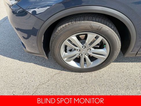 Used 2025 Acura MDX SH-AWD image 11