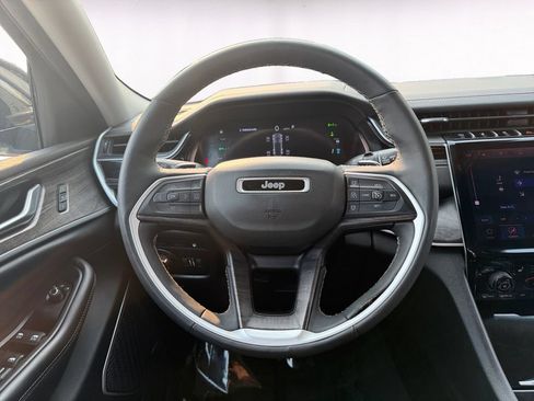 Used 2022 Jeep Grand Cherokee Limited 4xe AWD/4WD image 12