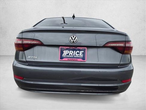 Used 2019 Volkswagen Jetta SEL FWD image 4