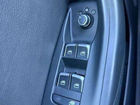 Used 2018 Audi Q3 2.0T Premium AWD/4WD image 22