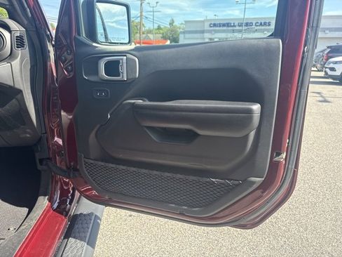Used 2021 Jeep Wrangler Unlimited Sport image 30
