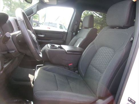 Certified 2025 RAM 1500 Tradesman w/ Night Edition AWD/4WD image 7