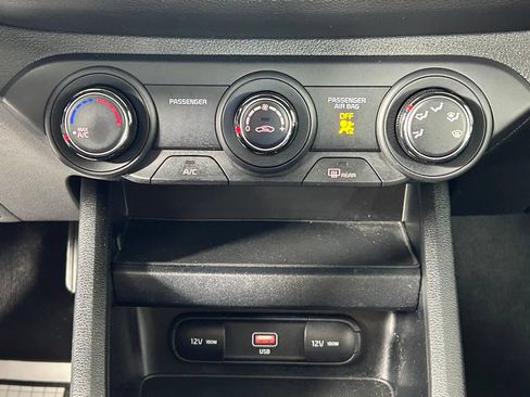 Used 2023 Kia Forte LXS w/ LXS Technology Package FWD image 19