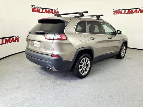 Used 2019 Jeep Cherokee Latitude Plus image 7