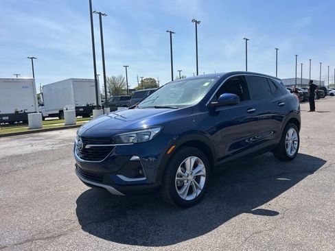 Used 2023 Buick Encore GX Preferred w/ Cold Weather Comfort Package AWD/4WD image 7