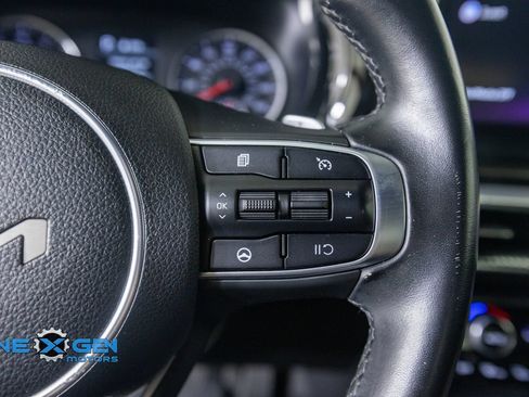 Used 2022 Kia K5 GT FWD image 15