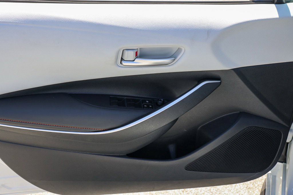 Used 2025 Toyota Corolla FX w/ Convenience Package FWD image 24