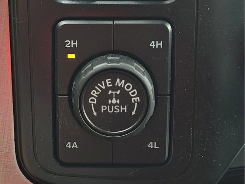 Used 2022 Ford F150 4x4 SuperCrew image 16