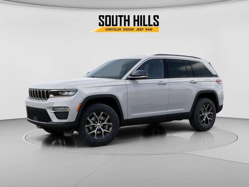 New 2025 Jeep Grand Cherokee Limited w/ Trailer Tow Package image 2