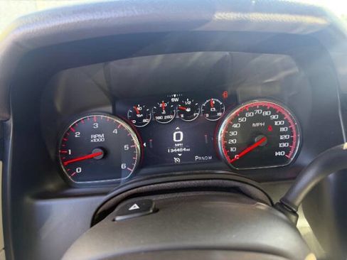 Used 2015 GMC Yukon Denali w/ Touring Package AWD/4WD image 12