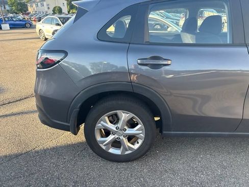 Used 2024 Honda HR-V LX image 5