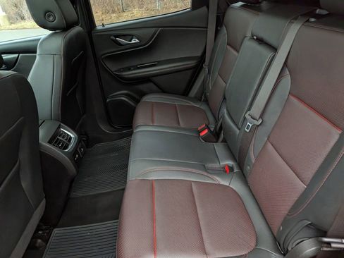 Used 2021 Chevrolet Blazer RS w/ Enhanced Convenience Package image 24