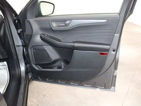 New 2026 Ford Escape Active image 27