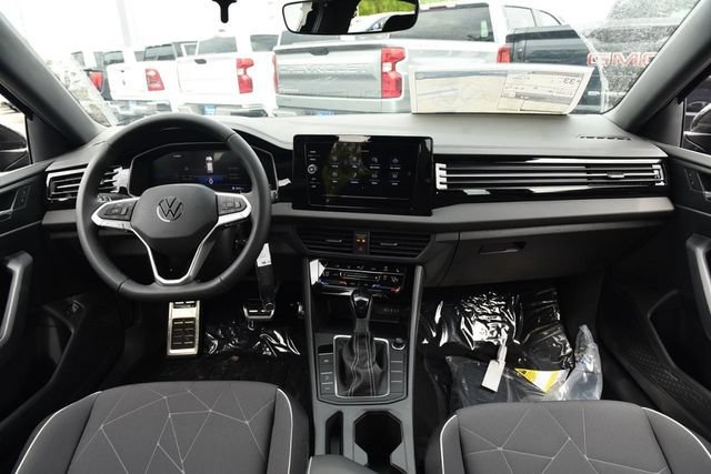 New 2026 Volkswagen Jetta Sport FWD image 7