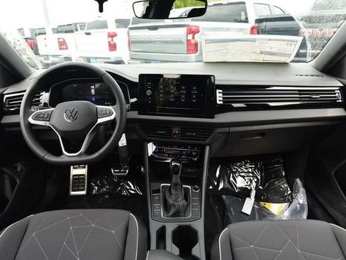 New 2026 Volkswagen Jetta Sport FWD image 7