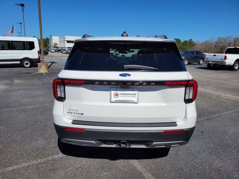 Certified 2025 Ford Explorer Active w/ Active Comfort Package image 4