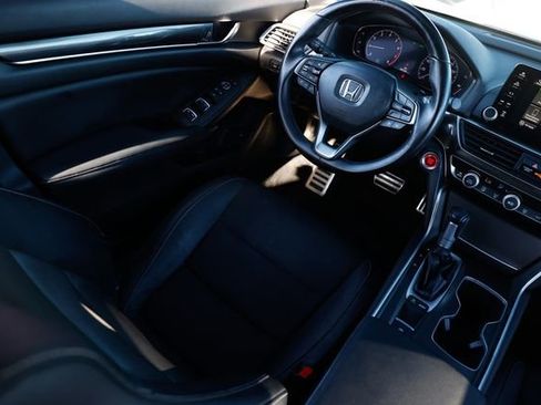 Used 2019 Honda Accord Sport image 22