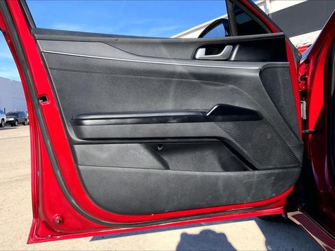 Used 2023 Kia K5 GT-Line image 20