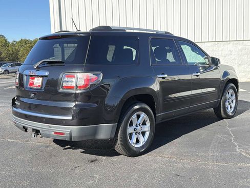 Used 2014 GMC Acadia SLE image 24