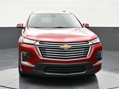 Used 2023 Chevrolet Traverse Premier FWD image 8