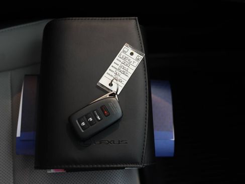 Used 2019 Lexus RX 350 AWD w/ Navigation Package image 39