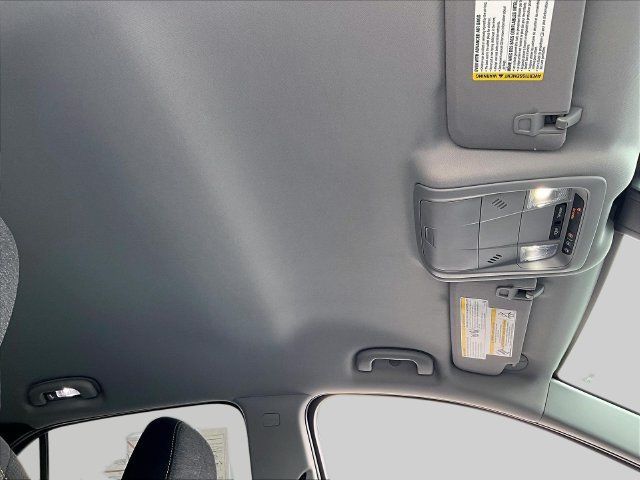 Used 2024 Chevrolet Equinox LT AWD/4WD image 22