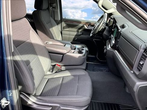 Used 2023 Chevrolet Silverado 1500 LT image 27