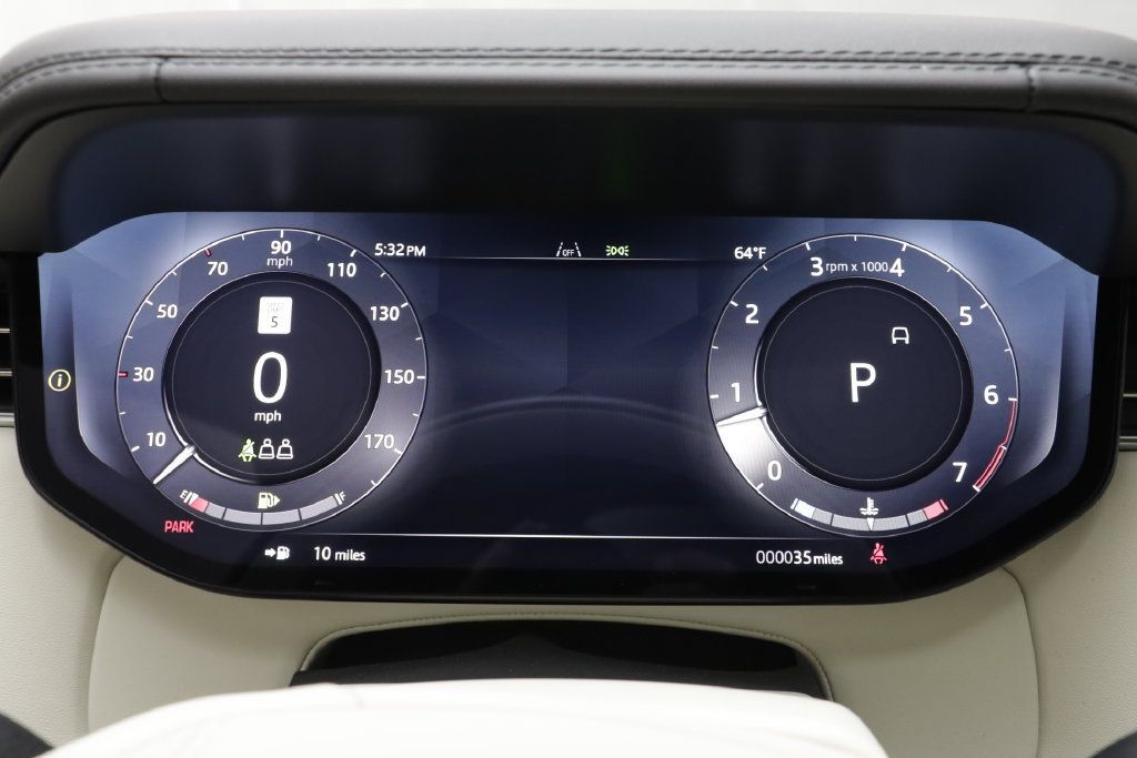 New 2026 Land Rover Range Rover SE AWD/4WD image 9