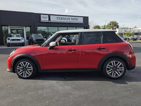 New 2026 MINI Cooper 4-Door Hardtop FWD image 4