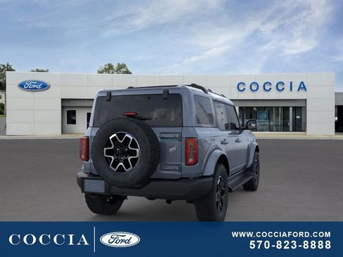 New 2025 Ford Bronco Outer Banks image 8
