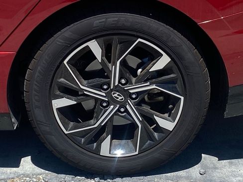 Used 2025 Hyundai Sonata SEL FWD image 6