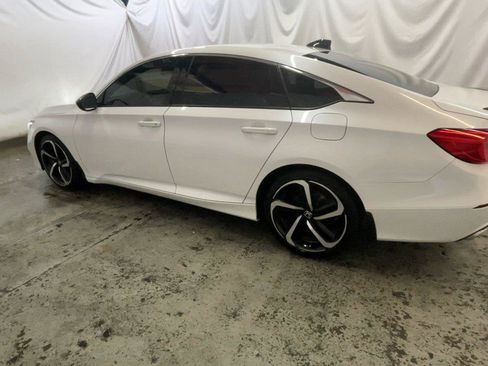 Used 2021 Honda Accord Sport Special Edition image 11