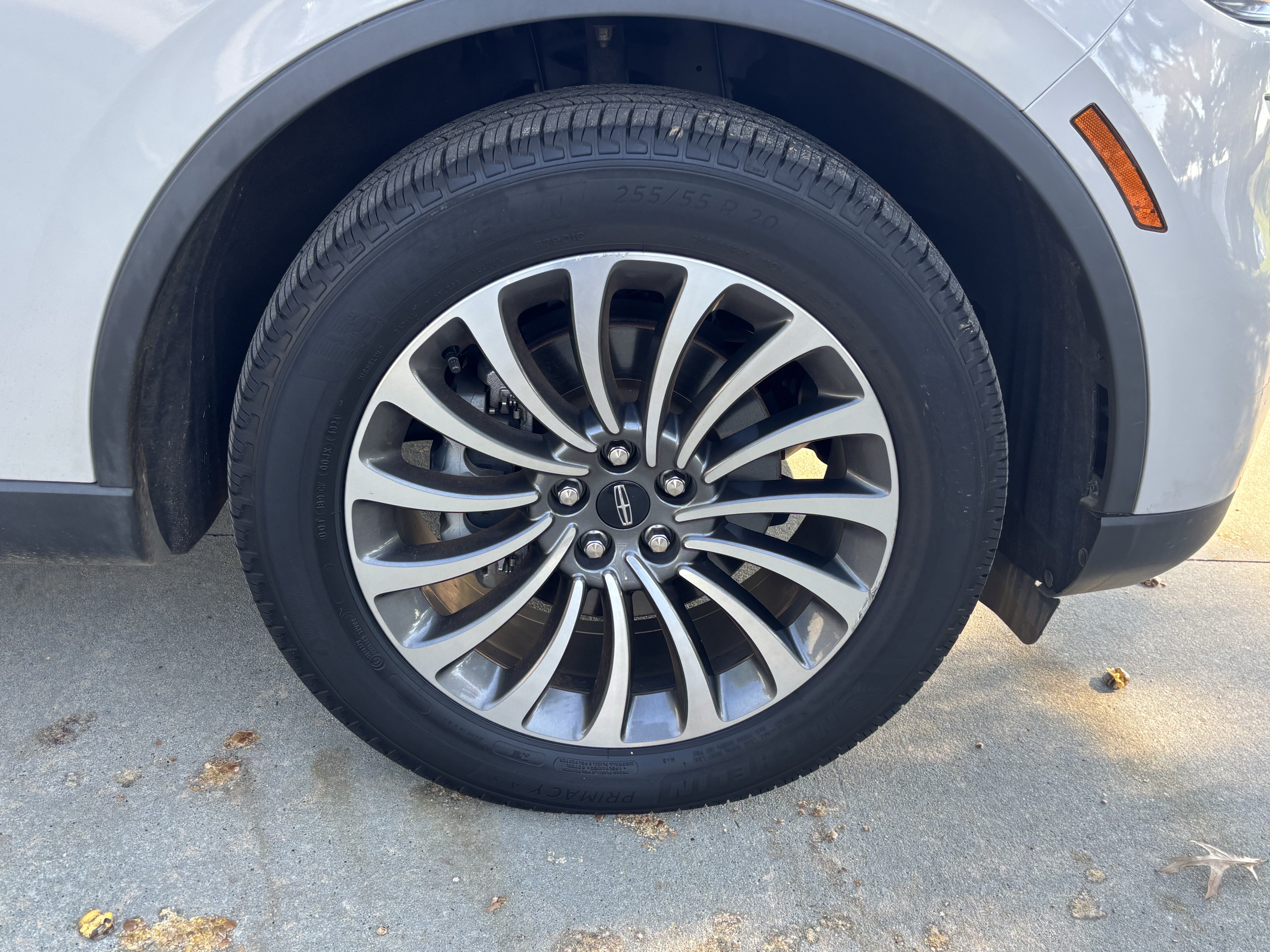 Used 2022 Lincoln Aviator AWD w/ Premium Package image 13